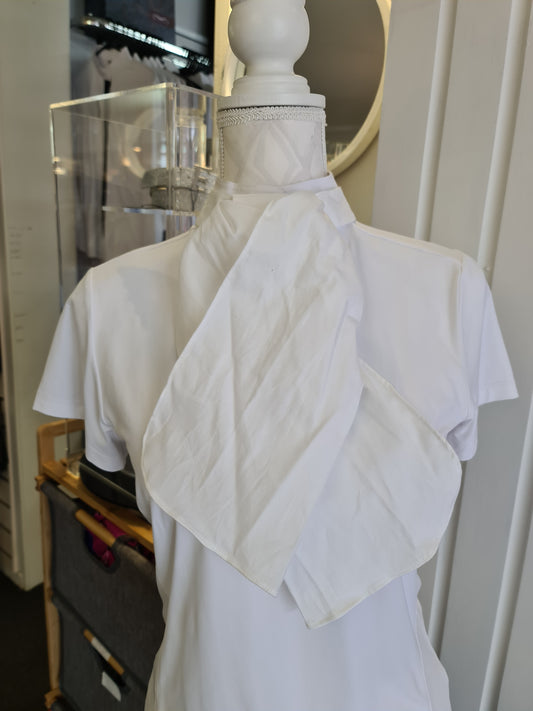 T00760 Equiline Stock