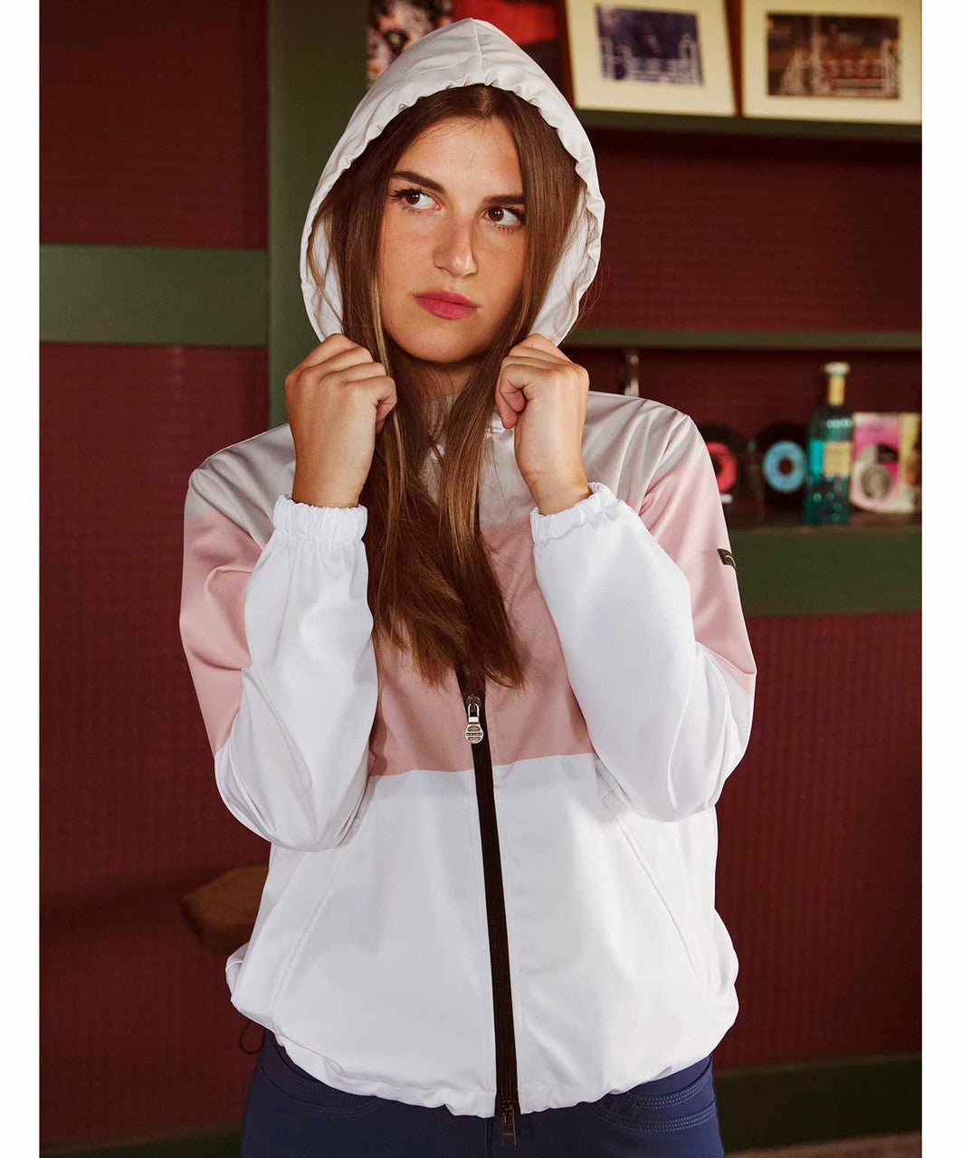 Animo Lefleur Womens Lightweight Windbreaker